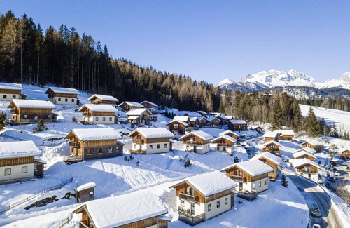 Annaberg-Lungoetz Ski Chalet | Chalet # 66 with 4 BR for 9 to 10 people
