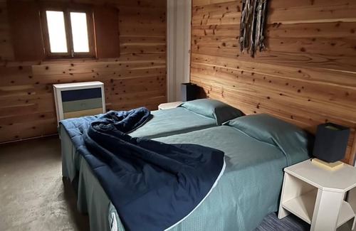 Angra do Heroismo Ski Chalet | Chalet 'A Cabana' with Mountain View, Private Terrace and Wi-Fi