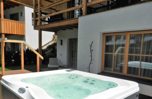 Mareo Ski Chalet | Chalet Abete Rosso rediscovering the love of nature