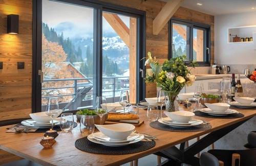Chatel Ski Chalet | Chalet Alphonse - mountain break for 10 in Châtel with sauna - OVO Network