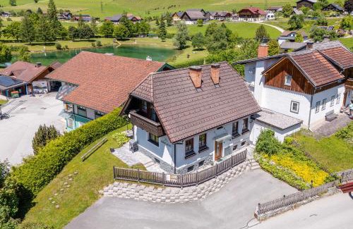 Aich Ski Chalet | Chalet am See - by myNests