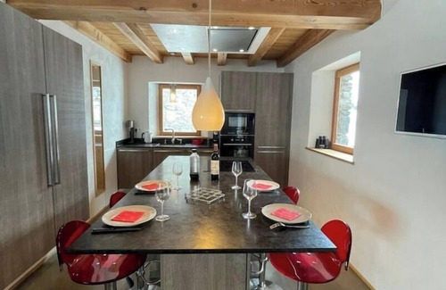 Tignes Ski Chalet | Chalet au Sud, Face aux Glaciers