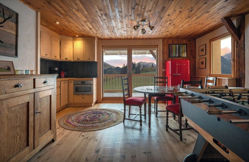 Samoens Ski Chalet | Chalet Aymon - cosy mountain stay for 10 in Grand Massif - OVO Network