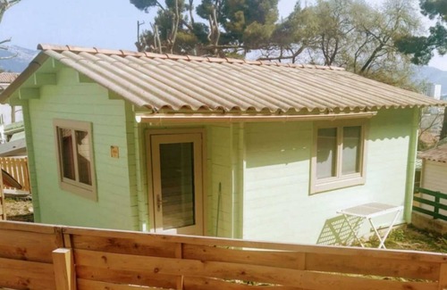 La Seyne-sur-Mer Ski Chalet | Chalet - ccagfed - One Bedroom Chalet, Sleeps 4