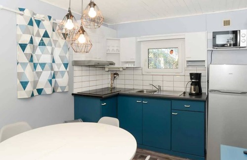 La Seyne-sur-Mer Ski Chalet | Chalet - ccb0fib - Two Bedroom Chalet, Sleeps 5