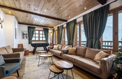 Tignes le Lac Ski Chalet | Chalet Charline