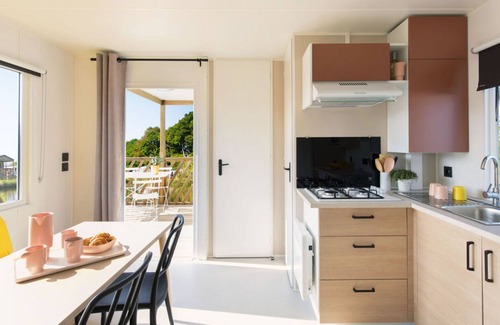 Porto-Vecchio Ski Chalet | Chalet-Classic-Ensuite with Shower-Mobil Home 2 chambre