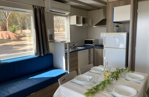 Porto-Vecchio Ski Chalet | Chalet-Classic-Ensuite with Shower-Mobil Home 2 chambre