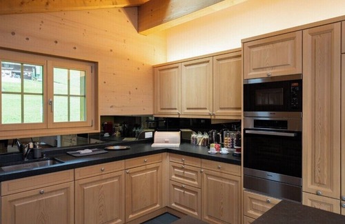 Grindelwald Ski Chalet | Chalet Columba, Four Bedroom duplex Apartment in Grindelwald with Mountain View