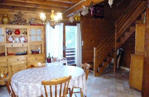 Arette Ski Chalet | Chalet cosy à Arette avec cheminée, terrasse, et tout confort pour 6 personnes - FR-1-602-80