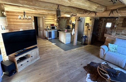 Superbolquere Ski Chalet | Chalet Cosy 12p - 5 min des Pistes - Espace Détente