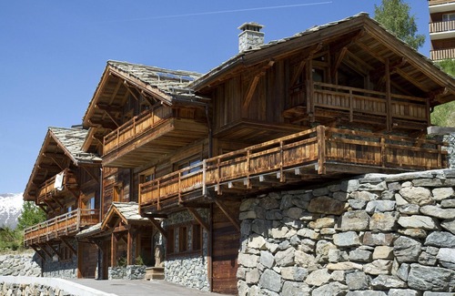Mont-de-Lans Ski Chalet | Chalet cosy avec piscine privée | Près des pistes