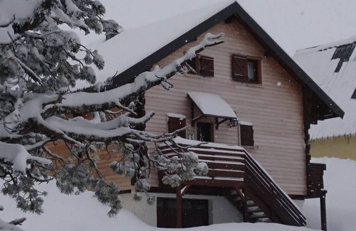 Arette Ski Chalet | Chalet cosy pour 6 pers, terrasse et cheminée, proche ski, à Arette