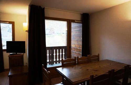 Orcieres-Merlette Apartment | Chalet D'orcieres - 3 Pièces duplex 8 personnes MAE-2764