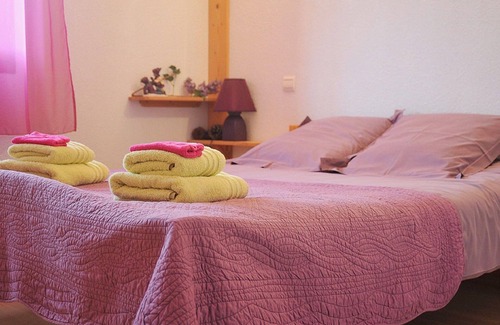 Feissons-sur-Salins Cottage | CHALET DE LA YODINE - GITE 27 PEOPLE IN SAVOIE - TARENTAISE VANOISE Bedroom 6