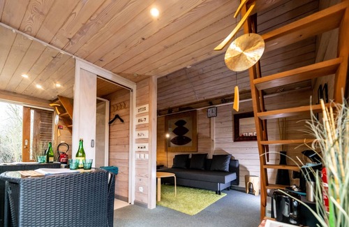 Gussignies Ski Chalet | Chalet DOLCE VITA (2 people) ACCESS TO THE WELNESS AREA with swimming pool, jacuzzi, sauna and steam room available for an additional 2 hours, subject to availability. TO RESERVE ON SITE lagrangeaucorps.com.