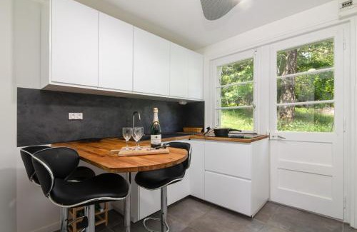 Chamonix-Mont-Blanc Ski Chalet | Chalet Ecureuil - Happy Rentals