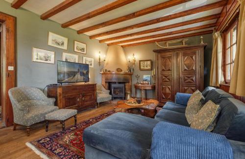Chamonix-Mont-Blanc Ski Chalet | Chalet Ecureuil - Happy Rentals