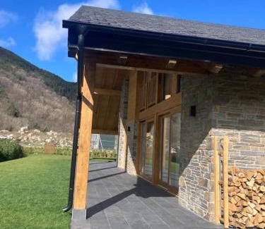 Latour-de-Carol Ski Chalet | Chalet en la Cerdanya