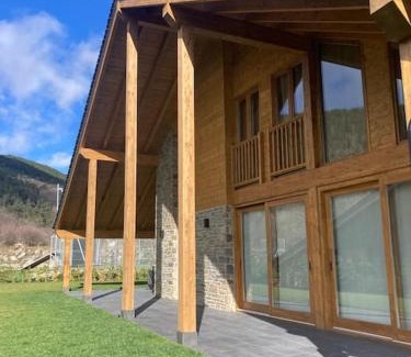 Latour-de-Carol Ski Chalet | Chalet en la Cerdanya
