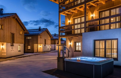 Mareo Ski Chalet | Chalet Faggio, the ideal solution for those who want to experience the mountains