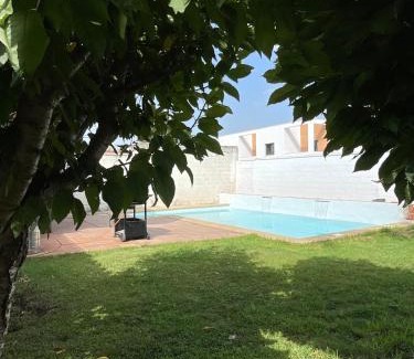 Jerez de la Frontera House | Chalet familiar barbacoa y piscina
