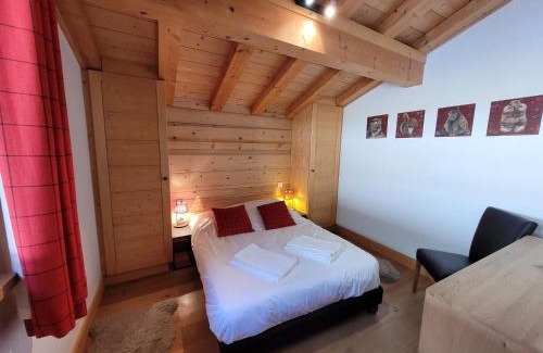 Les Gets Ski Chalet | Chalet familial confortable, proche navette, garage, WiFi - FR-1-598-24