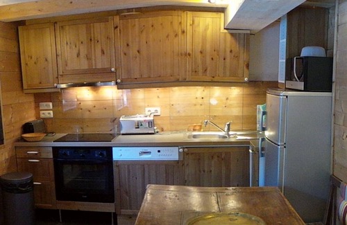 Vallorcine Ski Chalet | Chalet-Family-Ensuite with Bath-Mountain view