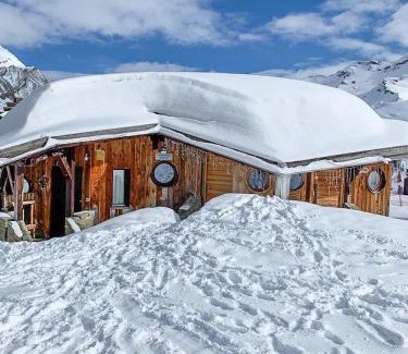 Avoriaz Ski Chalet | Chalet Flocon - luxury ski chalet by Avoriaz Chale