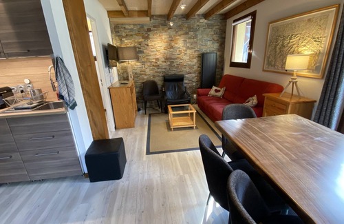Cauterets Ski Chalet | Chalet for 6 people in Cauterets with free parking space