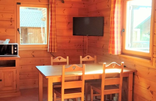 Le Devoluy Ski Chalet | Chalet for 6 with pool & parking, La Joue du Loup