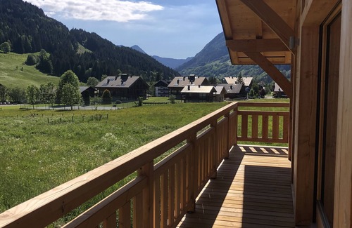 La Chapelle-d'Abondance House | Chalet in the heart of the village