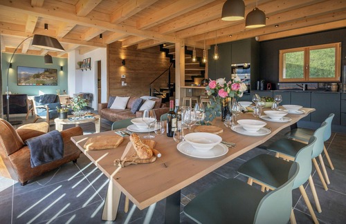 Saint-Gervais-les-Bains Ski Chalet | Chalet Chantalhys - explore the Mont-Blanc area, sun & spa - OVO Network