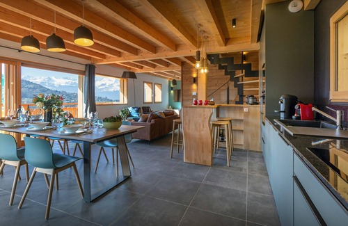 Saint-Gervais-les-Bains Ski Chalet | Chalet Chantalhys - explore the Mont-Blanc area, sun & spa - OVO Network