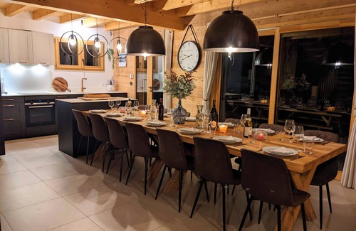 Saint-Jean-de-Sixt Ski Chalet | Chalet 'Friwi' with Mountain View, Private Terrace and Wi-Fi