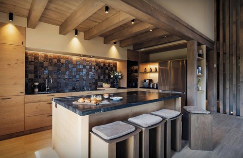 Combloux Ski Chalet | Chalet Galata -Luxury holidays for 12 with sauna and hot tub - OVO Network
