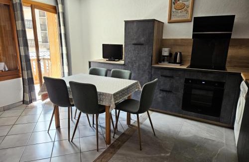 Valloire Apartment | Chalet Gilbert Collet - 2 pièces 5 personnes 3 exposé Sud MAE-9084