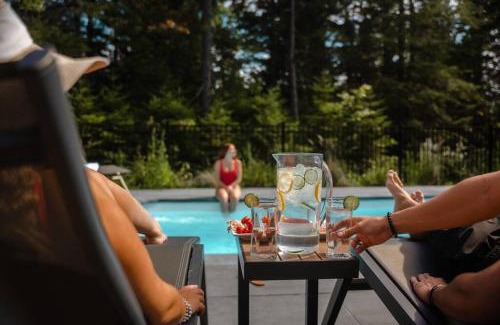 Fiddler Lake Resort Ski Chalet | Chalet Golden Bear - Fiddler Lake