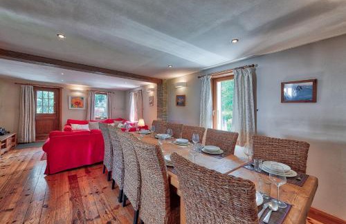 Chamonix City Centre Ski Chalet | Chalet Heidi