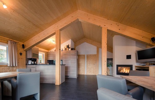 Turracher Hohe Ski Chalet | Chalet in Alps with Sauna & Whirlpool