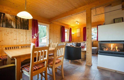Annaberg im Lammertal Ski Chalet | Chalet in Annaberg with shared swimming pool