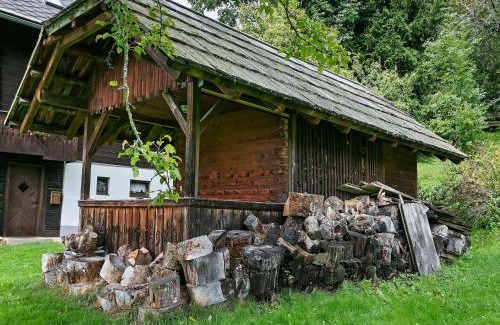 Arriach Apartment | Chalet in Arriach near Gerlitzen Ski Area
