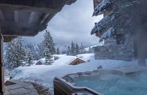 Courchevel Ski Chalet | Chalet in Courchevel with pool, jacuzzi, and panoramic views
