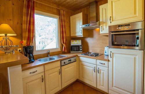 Annaberg im Lammertal Ski Chalet | Chalet in Dachstein West with shared pool