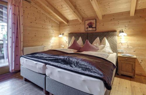 Fuegen Ski Chalet | Chalet in Fügen near Spieljochbahn Lift