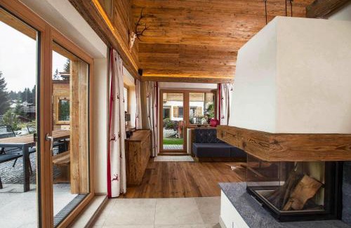 Konigsleiten Ski Chalet | Chalet in Königsleiten with Mountain Views & Spa