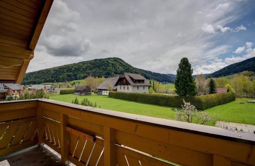 Mauterndorf House | Chalet in Mauterndorf near Ski Slopes, cleaning included