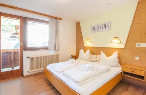 Wildschoenau Apartment | Chalet in Oberau near Ski Slopes