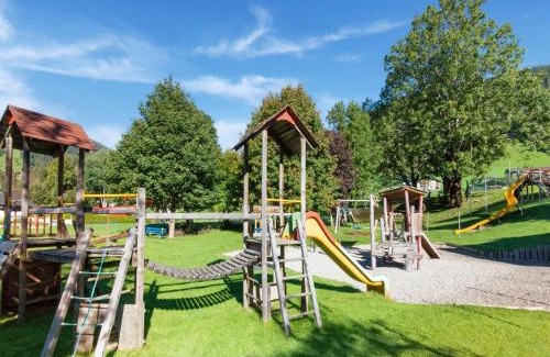 Wildschoenau Apartment | Chalet in Oberau near Ski Slopes