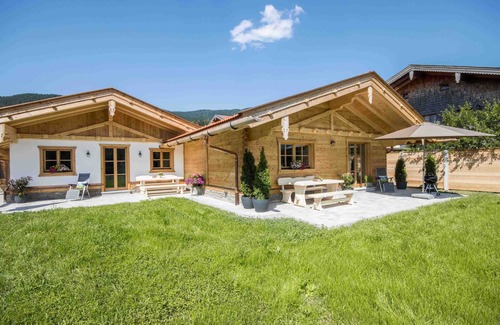Inzell Ski Chalet | Chalet Lärche for 4 persons, 2 separate bedrooms, 80 m²